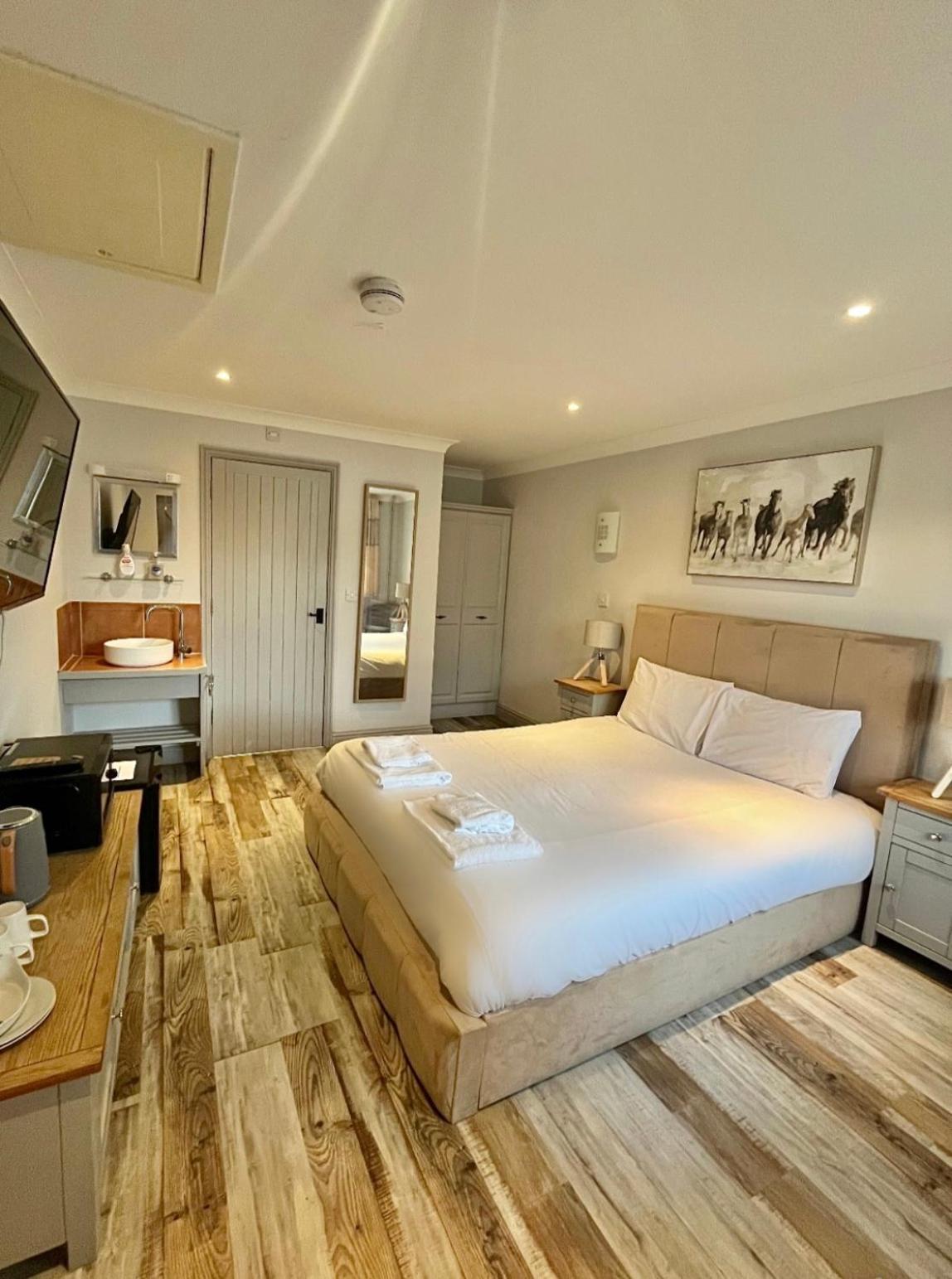 Beech, Country In Pegsdon Chalet Hexton